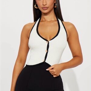Fashion nova halter sweater vest top white/black NWT